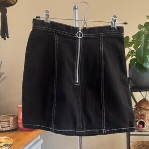 BB Dakota Black Mini Skirt with Contrast Stitching